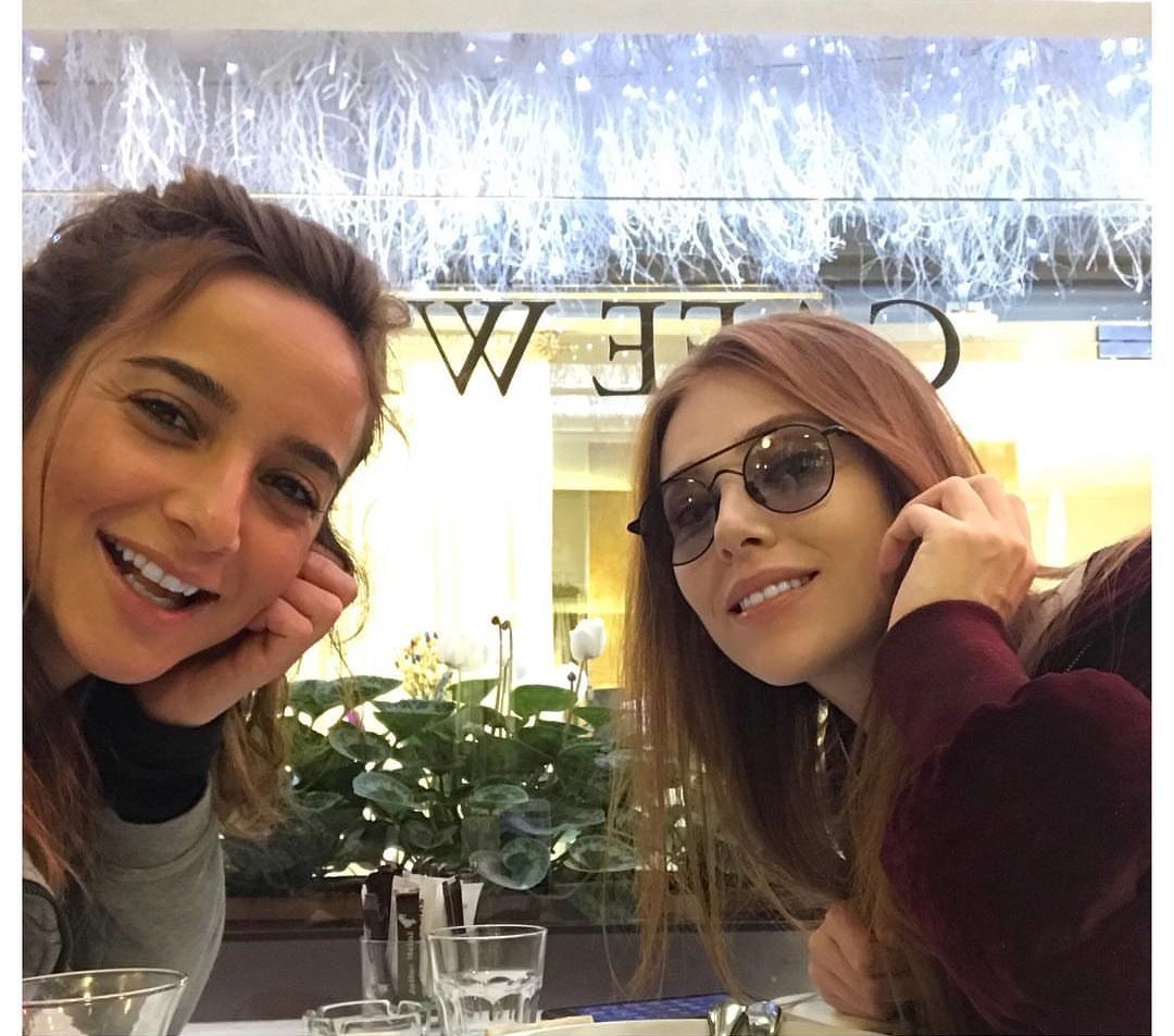 Elçin Sangu 🍁 on Twitter &quot;Elçin Sangu yeni 💛 ElçinSangu…