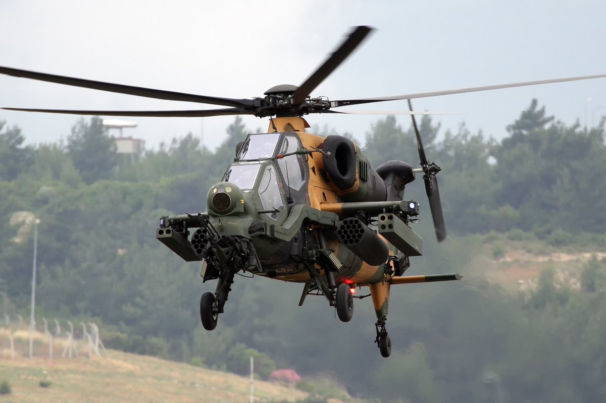 Yüksek Sıcaklık &amp; İrtifada En İyi Performans ve Manevra Kabiliyetine sahip #T129ATAK Helikopterimizde kaç adet parça vardır? 

En yakın veya doğru cevabı verecek takipçimiz ATAK maketi kazanacak.

Cevaplarınızı 05.12.2017, 17:00’a kadar bekliyoruz.
