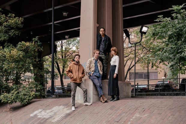 Lose yourself in psychedelic tones and abstract collage on <a href="/oldenyolk/">oldenyolk</a>'s “Takes One To Know One” video | (ft. Shane Butler of <a href="/QUILTMUSIC/">QUILT</a>) thekey.xpn.org/2017/12/04/old…