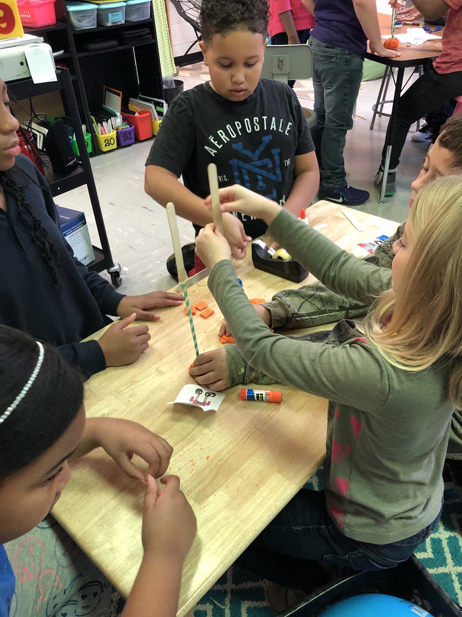 Palmer_Sar's tweet photo. STEM Elf Chair Challenge during our No Specials day! ππ @WES_HCS #collaborationskills #usingyourresources https://t.co/WRrW4fjLCP