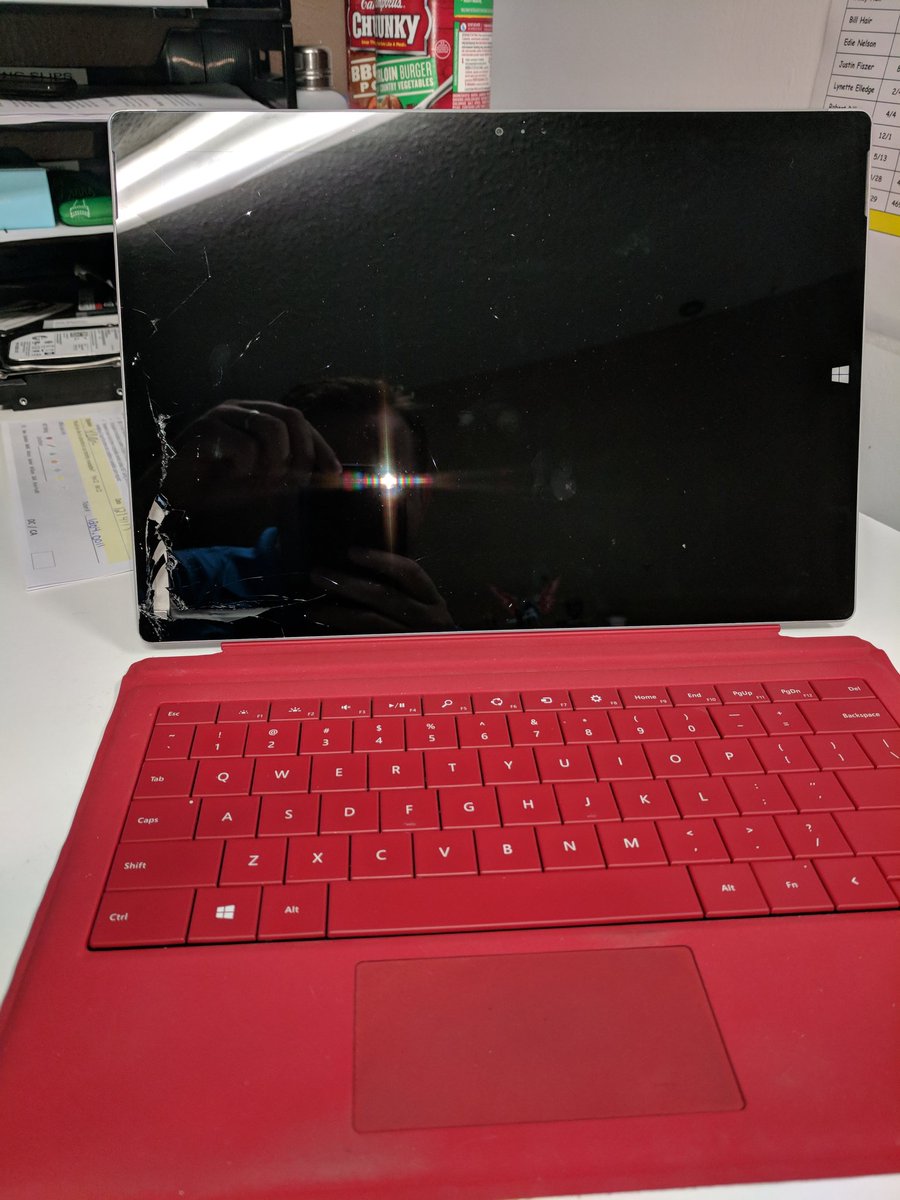 This poor #surfacepro