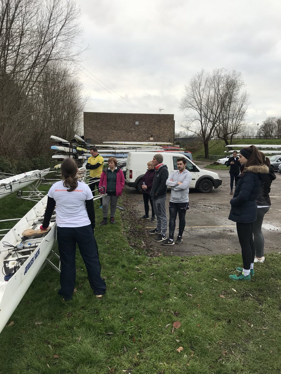 Time for #teamwork #rowing