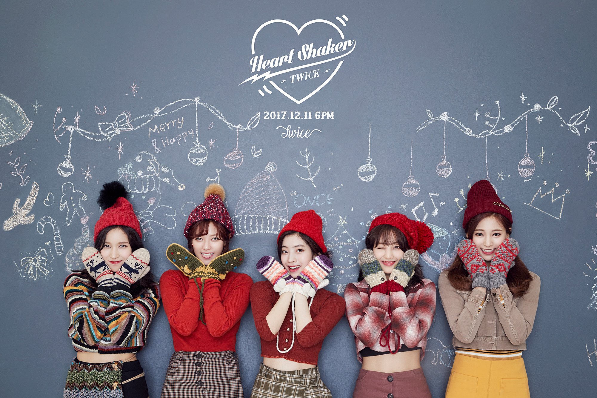 Twice Twice The 1st Album Repackage Merry Happy Twice Photo Parade 17 12 11 6pm Twice 트와이스 Heartshaker