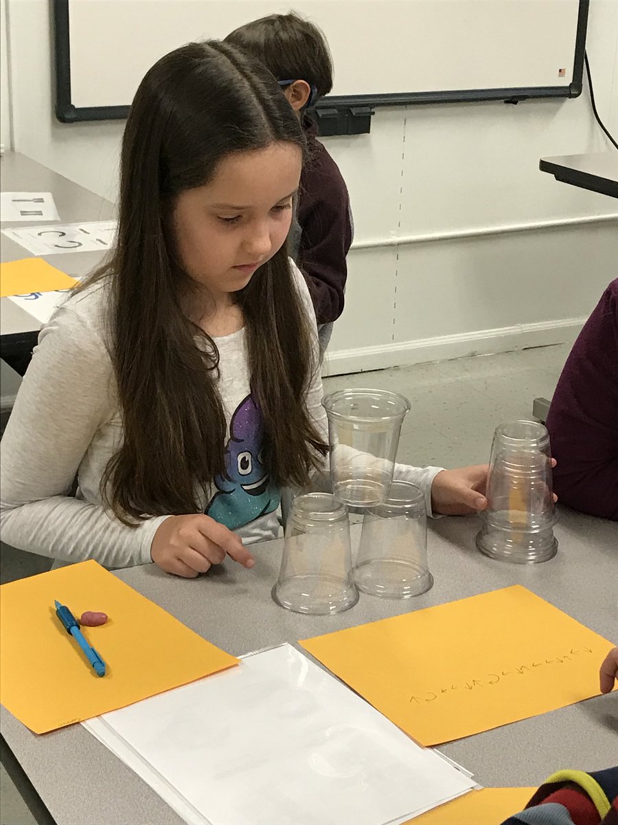 northpantherswv's tweet image. #HourOfCode has begun #NESPanthers #MYRoboticFriend #GraphPaperPrograming @TeachCode @MonCoTechnology @Monongalia_Co