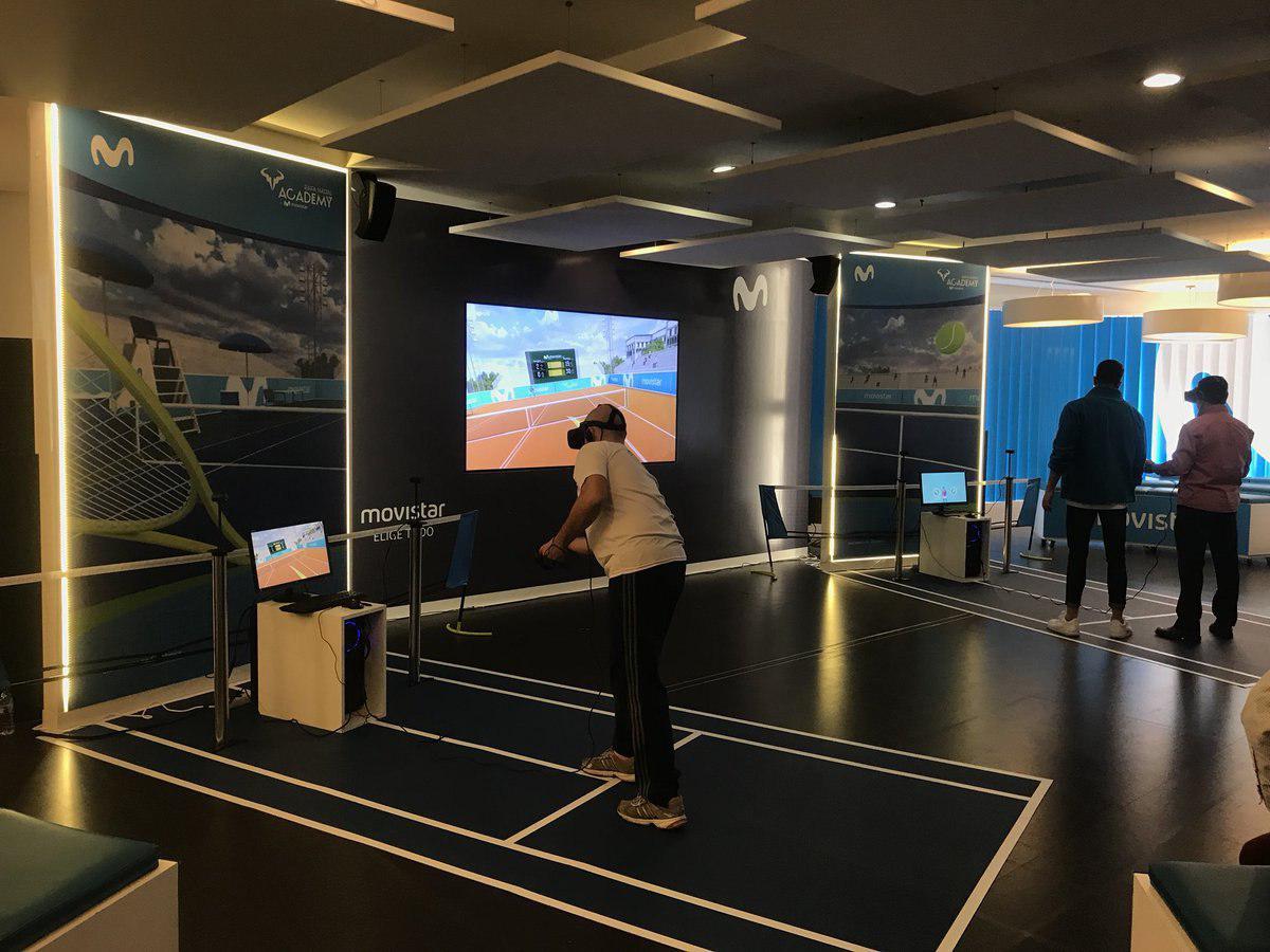 PixelRatio_PID's tweet photo. Si os pasáis por @Telefonica Flagship Madrid podréis jugar un partido de tenis #VR contra @RafaelNadal !! Es lo último que hemos desarrollado junto a los compañeros de @Virtual_Vgers ! Gracias por la confianza y la oportunidad chic@s! Ha sido un placer!
https://t.co/ExjtHMVAWq https://t.co/JOOyTp3NTA