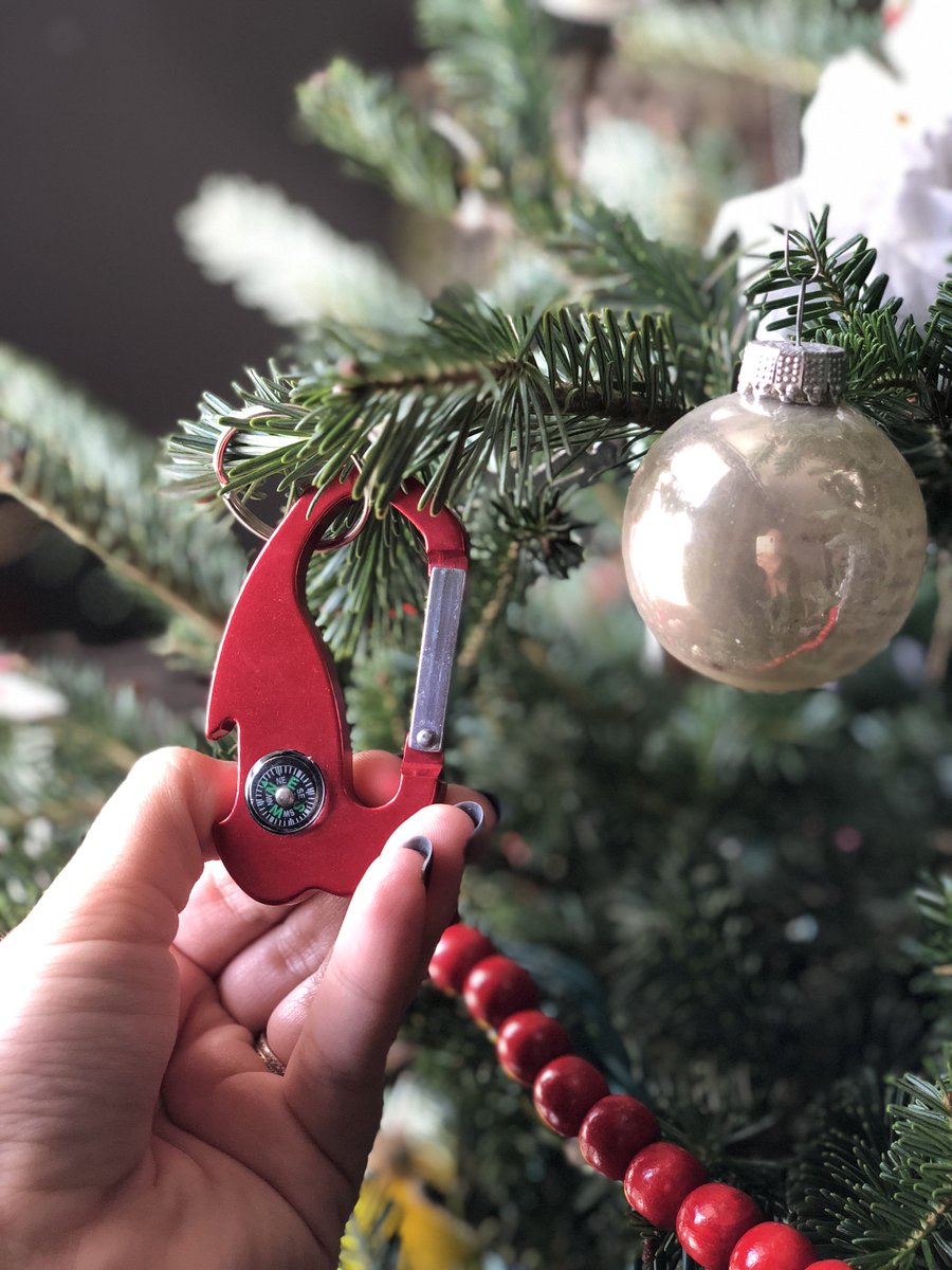 romoutdoors's tweet photo. Day 2 of the 12 Days Of Christmas giveaway! Like and Retweet to be entered for our RōM Compass Carabiner. #WhereWillYouRōM #giveaway #12daysofchristmas https://t.co/WCtzRKrzPb
