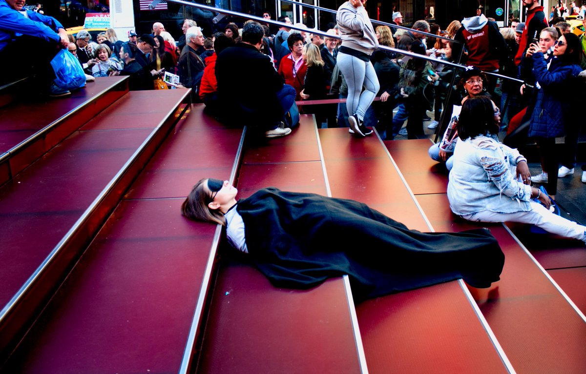 napyork's tweet photo. #Retweet if you have you ever #wondered why there is not a #relaxing place to go and take a #nap in #NYC.  #NapYork #ComingSoon https://t.co/dXyNvSPjJ8