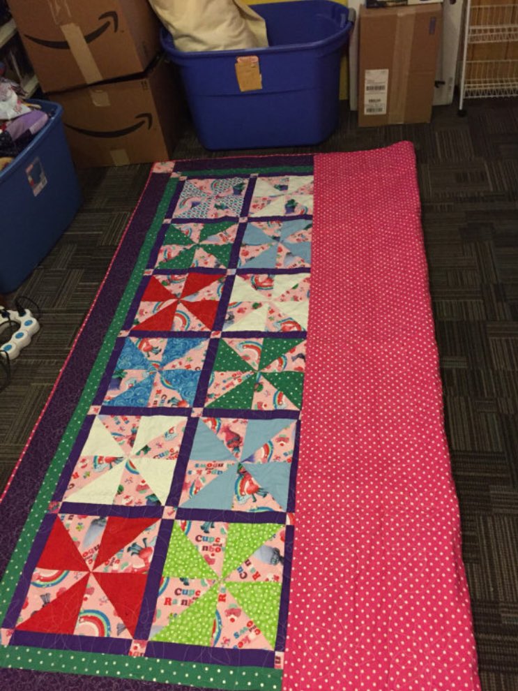 SKcraftycorner's tweet photo. Did your little one love @Trolls movie. We made the perfect quilt for them. Made in a smoke &amp; pet free area. Quilted by us in our studio. Link to our Etsy Shop https://t.co/NUdVMg47BX @jtimberlake @AnnaKendrick47 #christmasgiftidea #handmade #trolls #EtsySeller #quilt #etsyshop https://t.co/XuM9ryrfAC