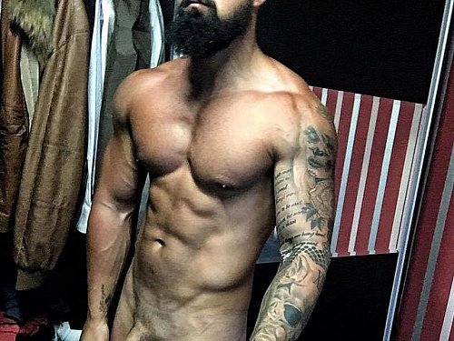 #GayPorn Cody Muscles #gaymuscle Naked #BigMuscle at https://t.co/zDbZsDyOz5! https://t.co/MvIoER4wc