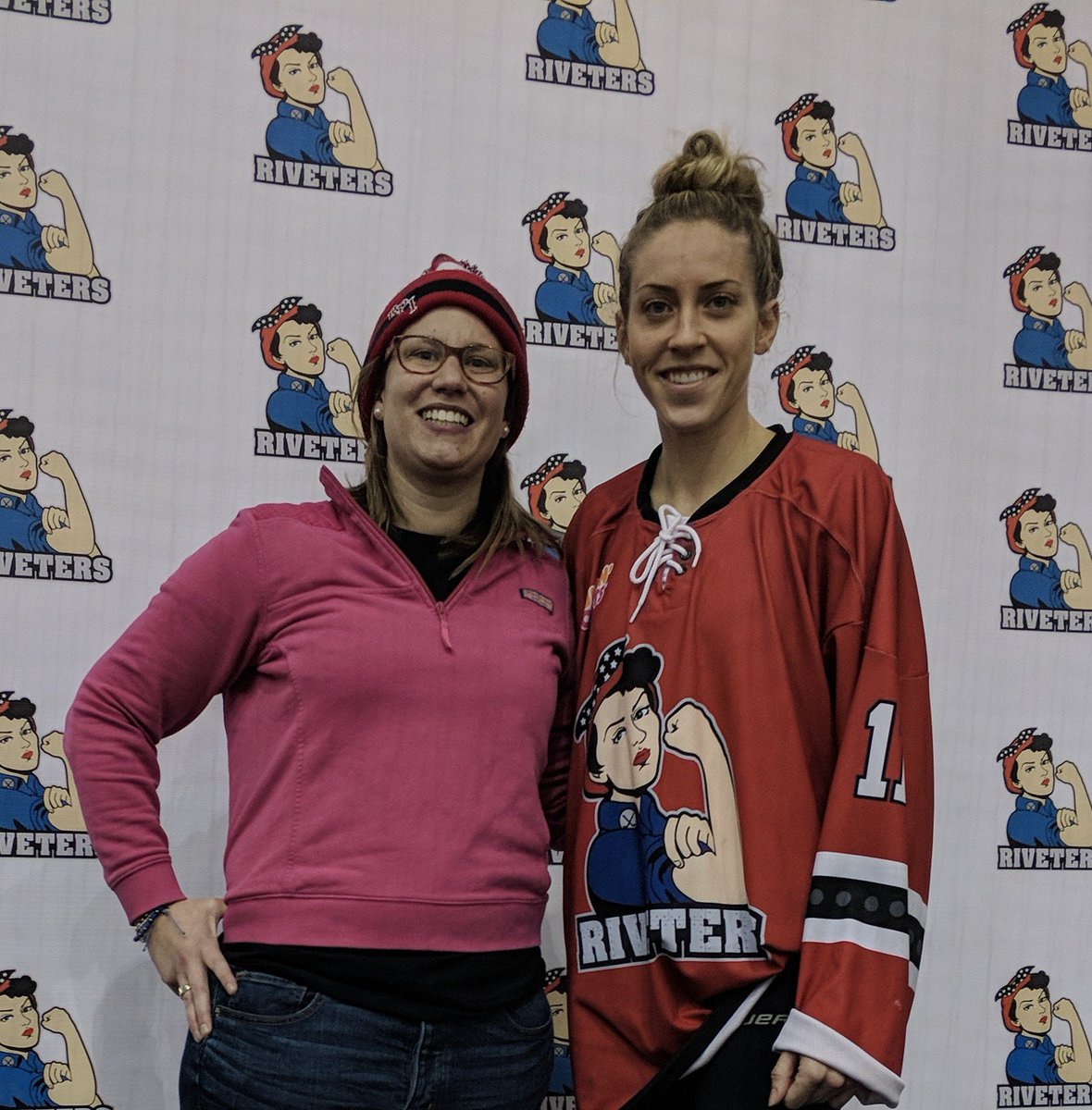 eamcguoirk's tweet photo. I've had the opportunity to work with fellow RPI alum and player for the @Riveters, @AlexaGruschow the past few weeks and I'm excited to announce that we have something planned for this Sunday's game against the @BuffaloBeauts. Pay attention to Alexa's social media for more info! https://t.co/0IDamAG1yK