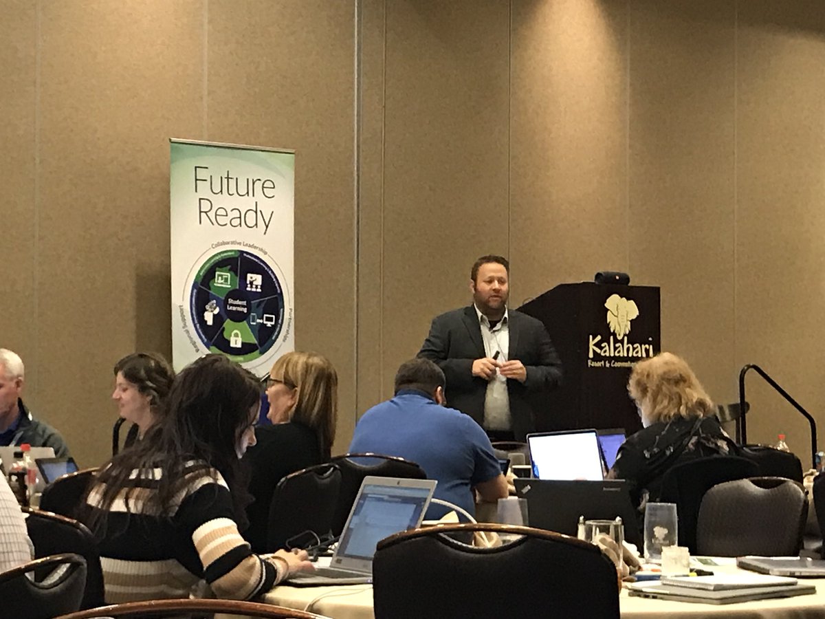 Ms_Perry_'s tweet photo. How can we move past “That’s how I’ve always done it” We,as educators, need to fail forward, so that our students feel safe in failing forward. @thomascmurray #SlateinWi #FutureReady #teacherslearntoo https://t.co/M8L5yzoc6k