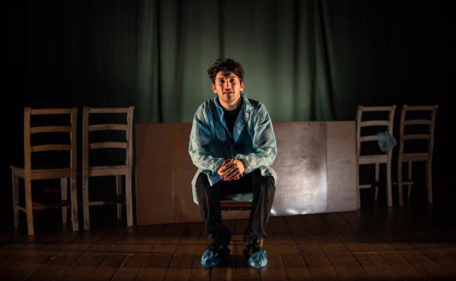 TeatroSociale's tweet photo. Domani al @TeatroSociale #GeppettoeGeppetto del regista #TindaroGranata: pièce di estrema attualità che racconta di unioni civili e stepchild adoption. Uno spettacolo di forte valore civile ed educativo. 📆domani, ore 20.30 📲More info: https://t.co/MWH5YjMaeT https://t.co/Q2UFDoRI5f