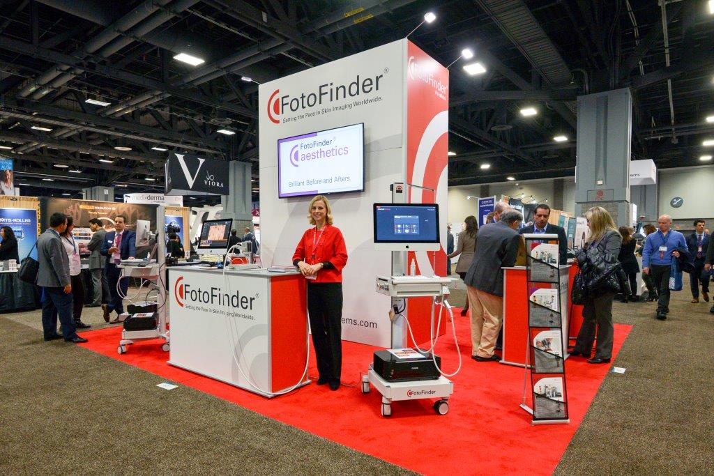 MarkBricDisplay's tweet photo. #medtech @medmevents exhibitors if you need exhibits and displays for the show in February, now is the time to call. Take advantage of our 10% off sale if you get your order and down payment in by December 22nd. Call 800-742-6275 today #tradeshow #ISOframe #events #medicaldevice https://t.co/ZX4iTbdlML