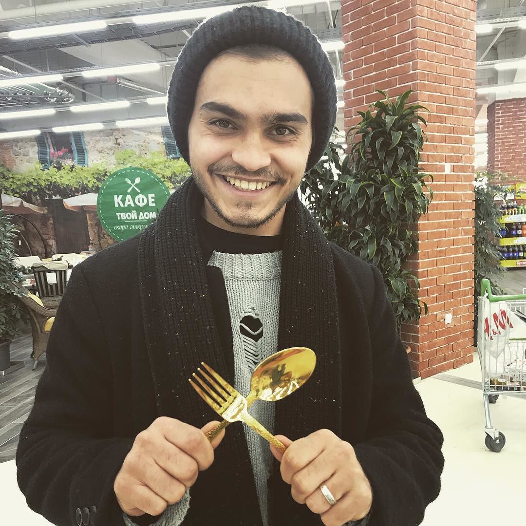 GeroiGroup's tweet photo. ААААА) Начались годовые хит парады))) Начнем голосовать за Героев? 
- https://t.co/95WPWZzivG группа года
- https://t.co/Ap4u04YChC каждый день за Лучшую группу и неограниченно за Лучший ФК 
- https://t.co/whfHL0rjOC 
в категориях "Открытие года" ,"Лучшая группа" https://t.co/DRB8QhhFjJ