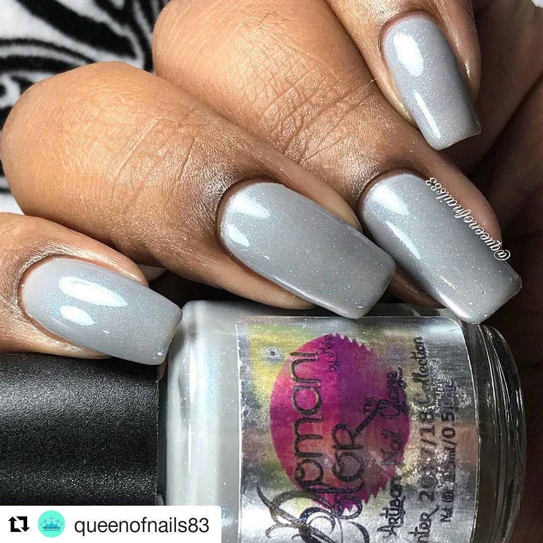 DomaniColor's tweet photo. Don't you just love Krystal's mani using Arctic Glacier from our new Winter collection Available in our shop https://t.co/uJMZczSlyt
Sale still going strong! 
#nails #nailpolish#nailart #NOTD #vegan #crueltyfree #indie #Polish #beauty #color #holo #amazing #news #love #glitter https://t.co/CsDlK4jdxt