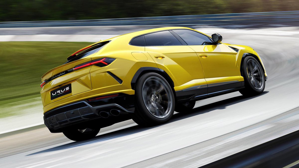 therealautoblog's tweet photo. The new @Lamborghini #Urus SUV is here, and it's packing a twin-turbo 4-liter V8 making 650 horsepower. https://t.co/jdLjGyo12T