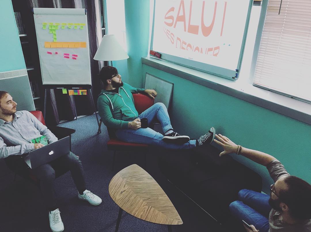 agencelunaweb's tweet photo. Pour finir l'année en beauté, nous ouvrons un nouveau poste de designer #UI #UX à l'agence ! Alors rejoins-nous 👋 https://t.co/AgpZwFx515 #job #emploi #rennes https://t.co/RwGJZ9ITEc