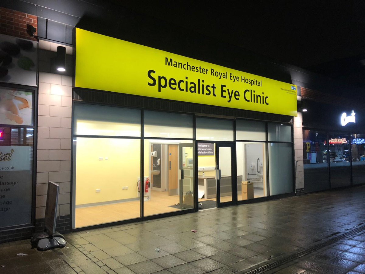 BarclaySigns's tweet photo. LED back lit flex face #signs #signage #manchester #graphics https://t.co/HG5oK4dPXs
