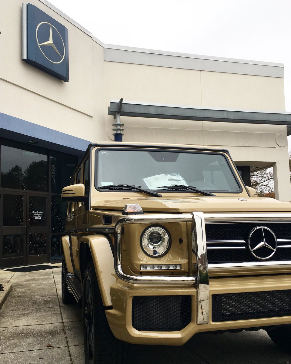 MBOBHM's tweet photo. I bet we can guess whatβs on the top of your Christmas list this year. #Gwagon #christmaslist #christmas #MBBHM #MercedesBenz #list π
πΌπ https://t.co/ryuzhQweEg