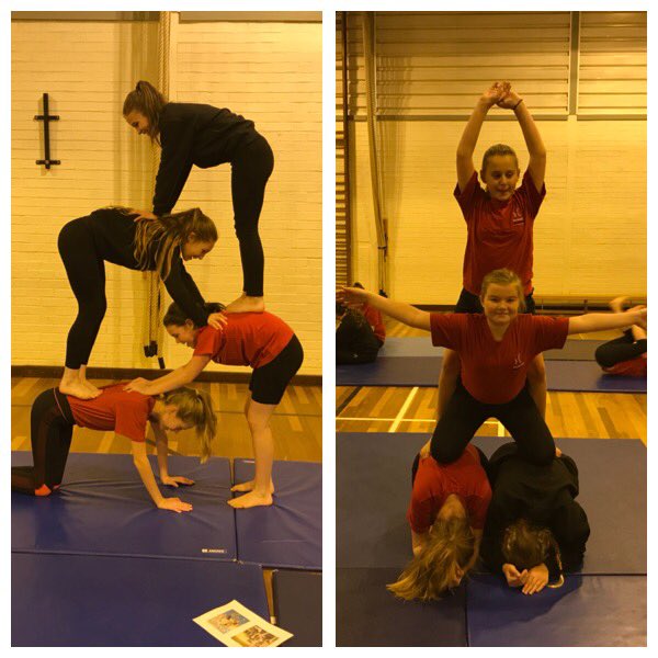 EccoPEdept's tweet photo. Some amazing group balances from 7P6 today! Well done girls @OfficialEcco @EccoTeaching #ThisGirlCan #gymnastics https://t.co/soWvuxLqju