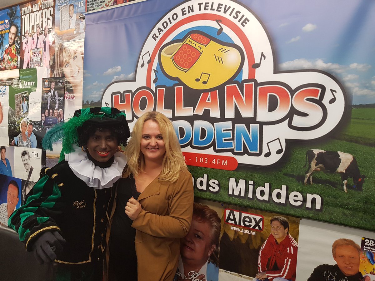 Vanmiddag in de studio te gast: 🔮<a href="/roxvandriel/">Rox van Driel</a> en <a href="/beatpiet/">BeatPiet</a> 
🔮<a href="/Jankoevoet/">Jankoevoet</a> en @petravanzundert
🔮<a href="/rudydewit1/">Rudy de Wit</a> 
Helaas was <a href="/FrankvanEtten/">Frank van Etten</a> afwezig.