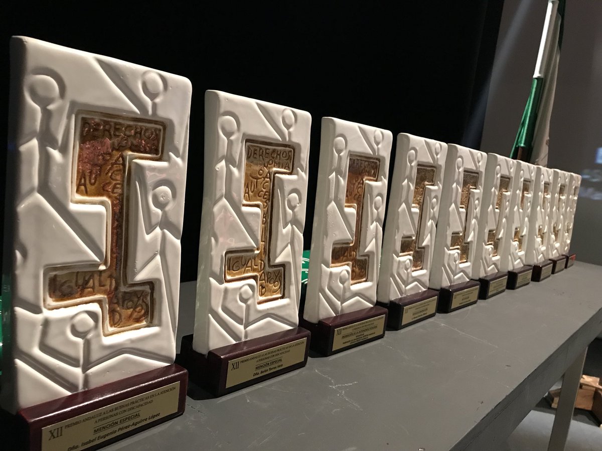 IgualdadAND's tweet image. Sánchez Rubio reconoce “el buen trabajo por un mundo más accesible” de las personas y entidades galardonadas con los Premios de #Discapacidad y  reivindica una sociedad 100% accesible y con las mismas oportunidades facebook.com/IgualdadAND/po…