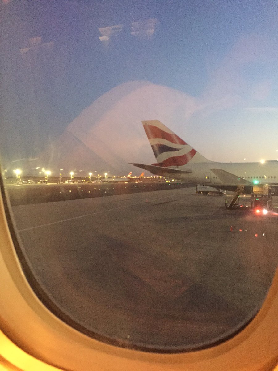 CameronProbert's tweet photo. Cheers Cape Town! Hello Dubai, France & Portugal #golfscapetravel #breakingintoEurope #nothingbutbusiness https://t.co/2uTboVwNq0