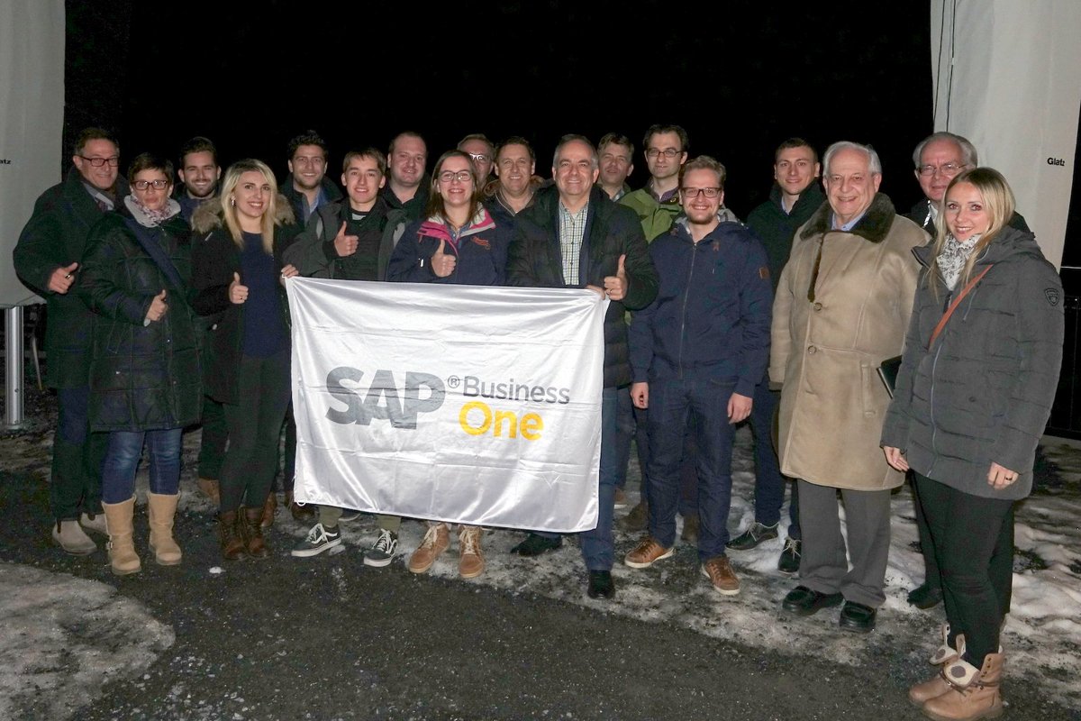 pauloalmeidaSME's tweet photo. Thank you DATA UNIT AG https://t.co/uR21hqFD1U for carrying the #SAPBusinessOne flag to the Swiss Alps! Not event the cold weather could take the energy and passion out of your faces 😀♥️💪 https://t.co/gfx6mOAIVf