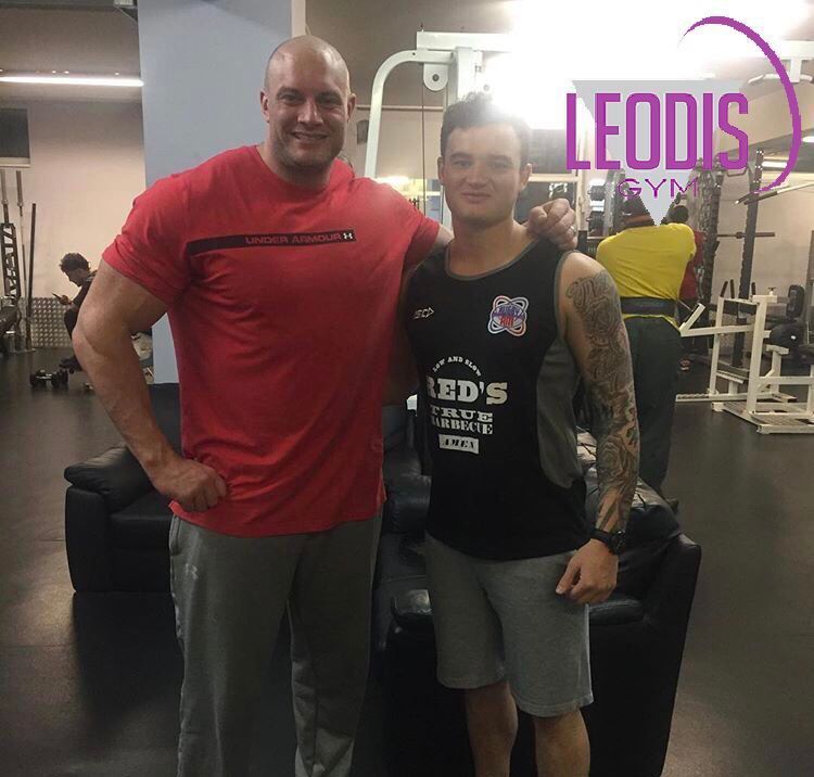 Leodis Gym owner <a href="/stugarrington/">Stuart Garrington</a> here with his personal training client @jordanlilley_ <a href="/leedsrhinos/">Leeds Rhinos</a> Rugby League Player. Jordan is now getting trained by Stu 3 times a week down at <a href="/leodisgym/">Leodis Gym</a>