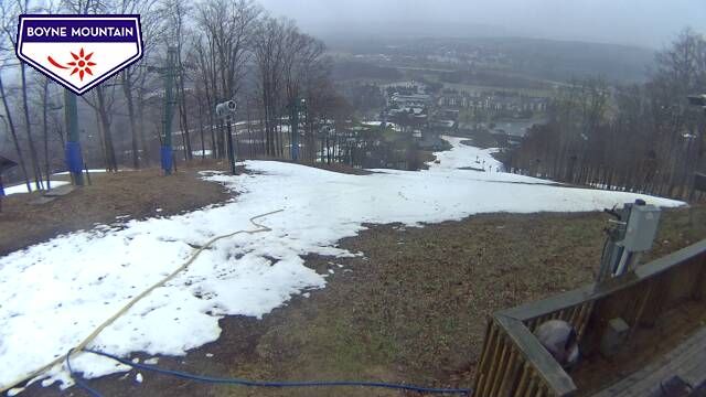 VacationNorthMI's tweet photo. How does @boynemountain look? Ready. Snow coming this week, we'll be #skiing soon! https://t.co/6QPKW24lbO #vacation #travel #michigan #boynemountain https://t.co/0dIPVOzGLa