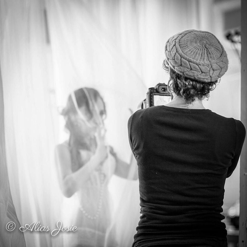 AliasJosie's tweet photo. If I got rid of my demons, I’d lose my angels.
-Tennessee Williams.
.
.
We have another video to share later this week, here is a #sneakpeek #behindthescenes #angelinthemaking #boudoirvideographer #boudoirvideography #boudoirvideo #clientboudoirvideo #bo… https://t.co/PN3dx5FnUL https://t.co/xDLKKI6kD3