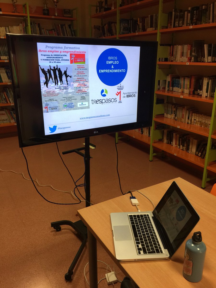 rcocera's tweet photo. Comenzamos la #SemanaTICenIbros del curso de #Empleo y #emprendimiento organizado por @TrespasosC #TIC https://t.co/5GQezcDAb3