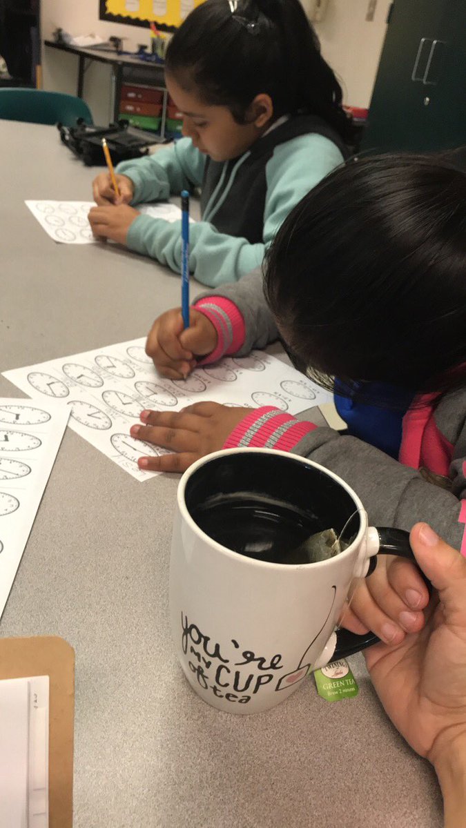 Kaeta_Acosta's tweet photo. These hard workers are my cup of tea! #mathinthird @GGEseagulls https://t.co/z4n6kFvLiO