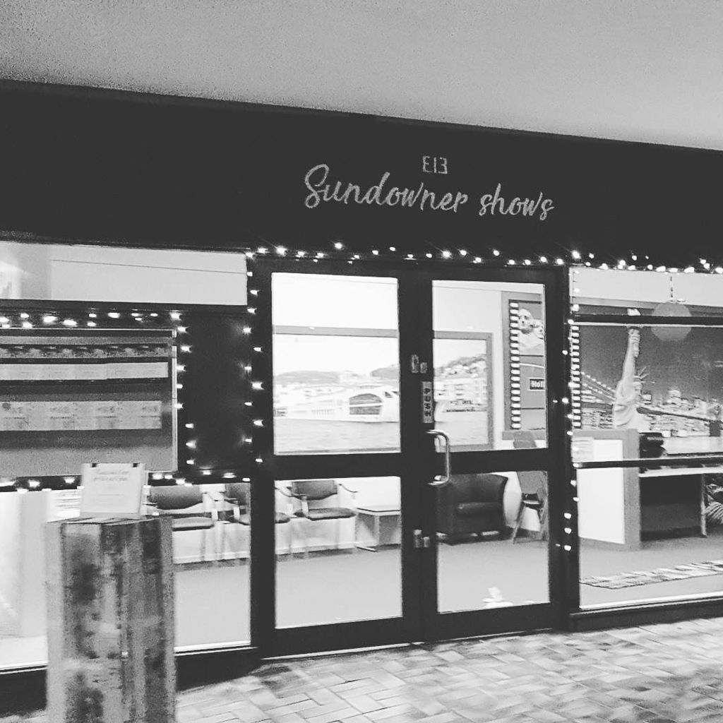 e13arts's tweet photo. Sundowner Shows, done and dusted. • • •
#E13arts #sundownershows #popupevent #eventplanning #producer #eventproduction #planning #spaceactivation #spacesmakingplaces #history #comedy #venue #arts #culture #kalgoorlie #boulder #welovekb https://t.co/e3OxJaU63a https://t.co/VuwBiEoMGn