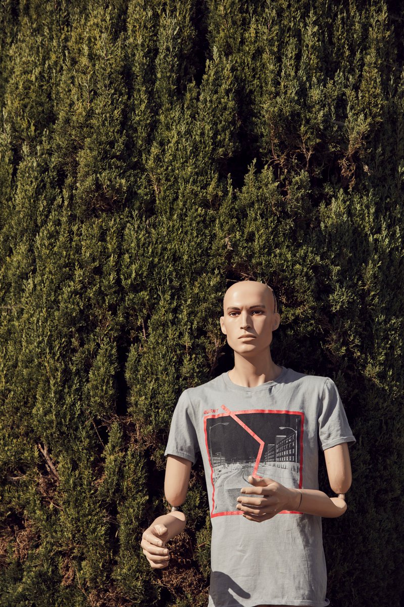 internetought's tweet photo. New shirt is now available! Exclusively in the pre-order bundle for RITW. https://t.co/AeZn0k6nwi https://t.co/9dcMTqHhHR