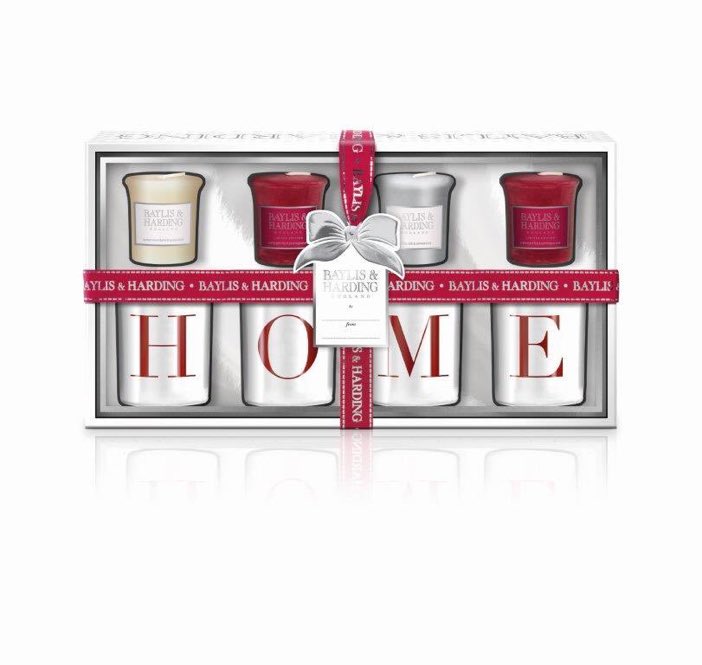 PocketOffers's tweet image. Follow + RT @bayhar for your chance to #win this beautiful set 💖😀 What a great Christmas idea!