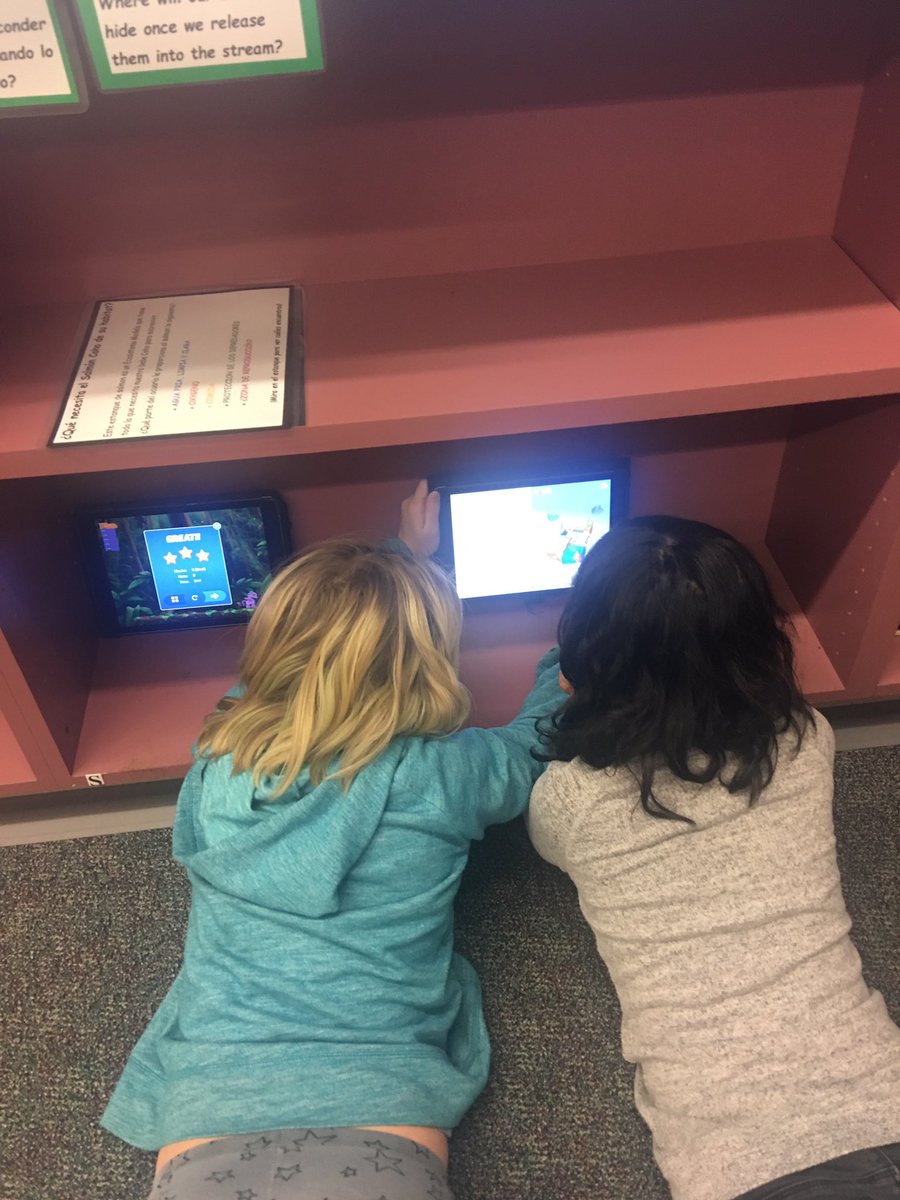 GailKMoore's tweet photo. Marshall Coders are getting their 4 Cs on for the #HourofCode! #grit #vpsipad #vpsamazing #CSEdWeek https://t.co/RjnbyvHIAW