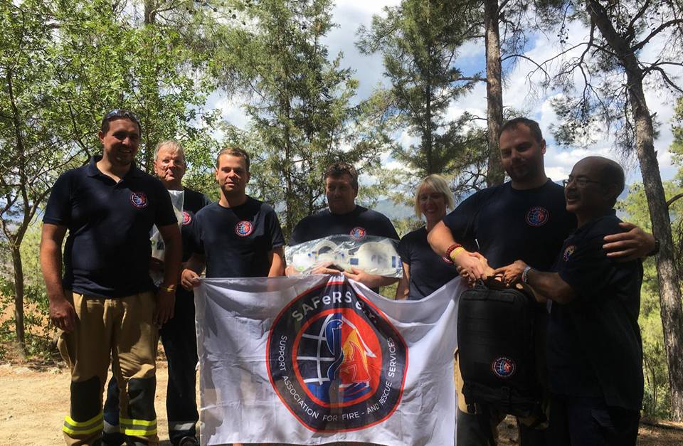 SAFeRS_eV's tweet photo. Flashback August 2017: @SAFeRS_eV had a gift for our host of the 2017 summer wildfire camp in Cyprus - brand new first aid kit for the Limassol promenade squad. https://t.co/Am2KcAeS0H