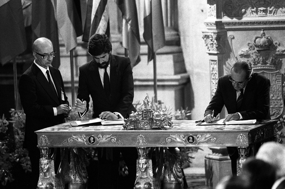 Antonio Delgado tweet media