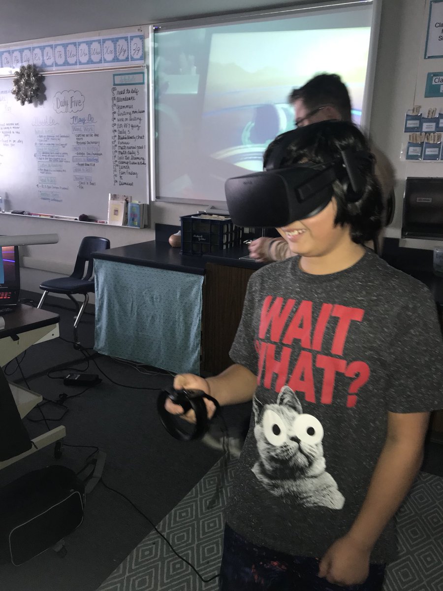 mrswebers4thgrd's tweet photo. Fun times doing some Edutainment Friday with @rogueinitiative! Kids saw day/night cycle in #VR on Jupiter’s moon, IO and Mars. #steaming #stem #goingrogue #sciencevr @chaparralcubs @LVUSD https://t.co/NSXeiCIGrl