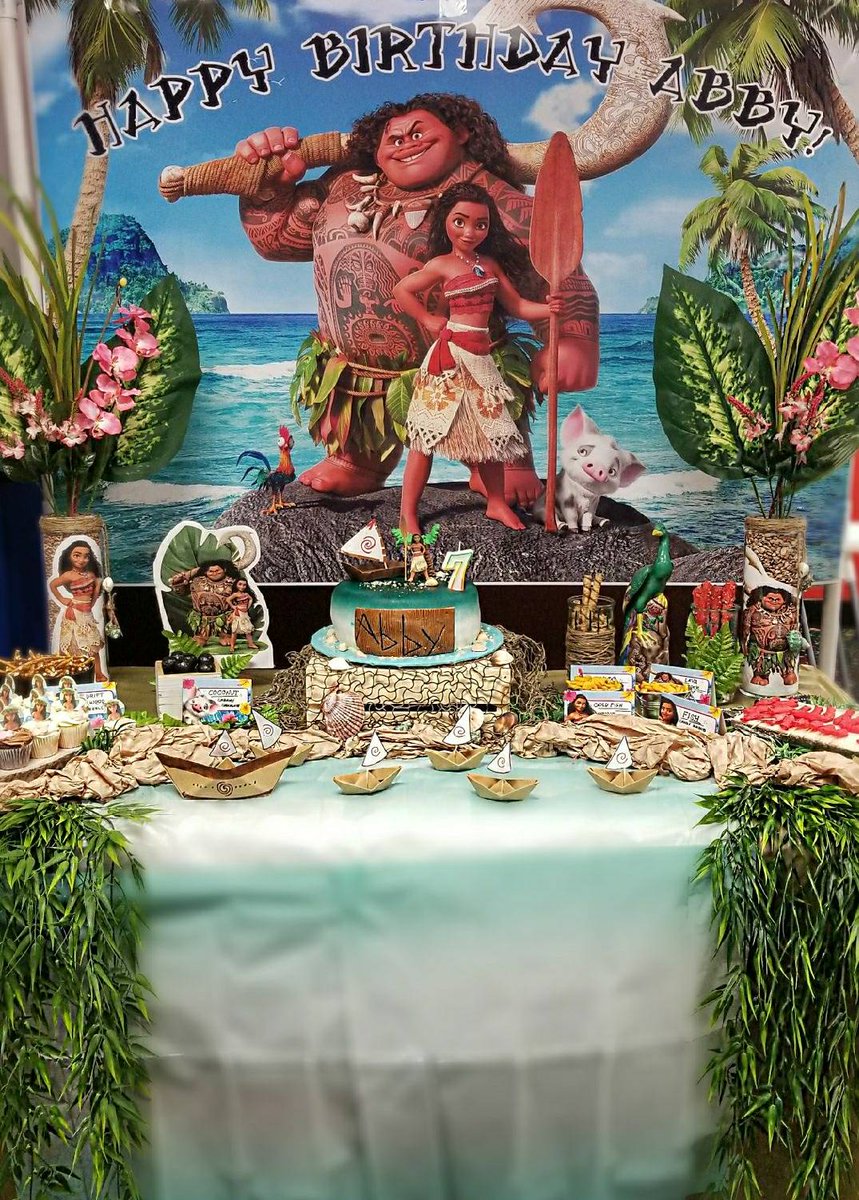 leverednetwork's tweet image. #Moanatheme birthday party coordinate by yours truly ❤Genah