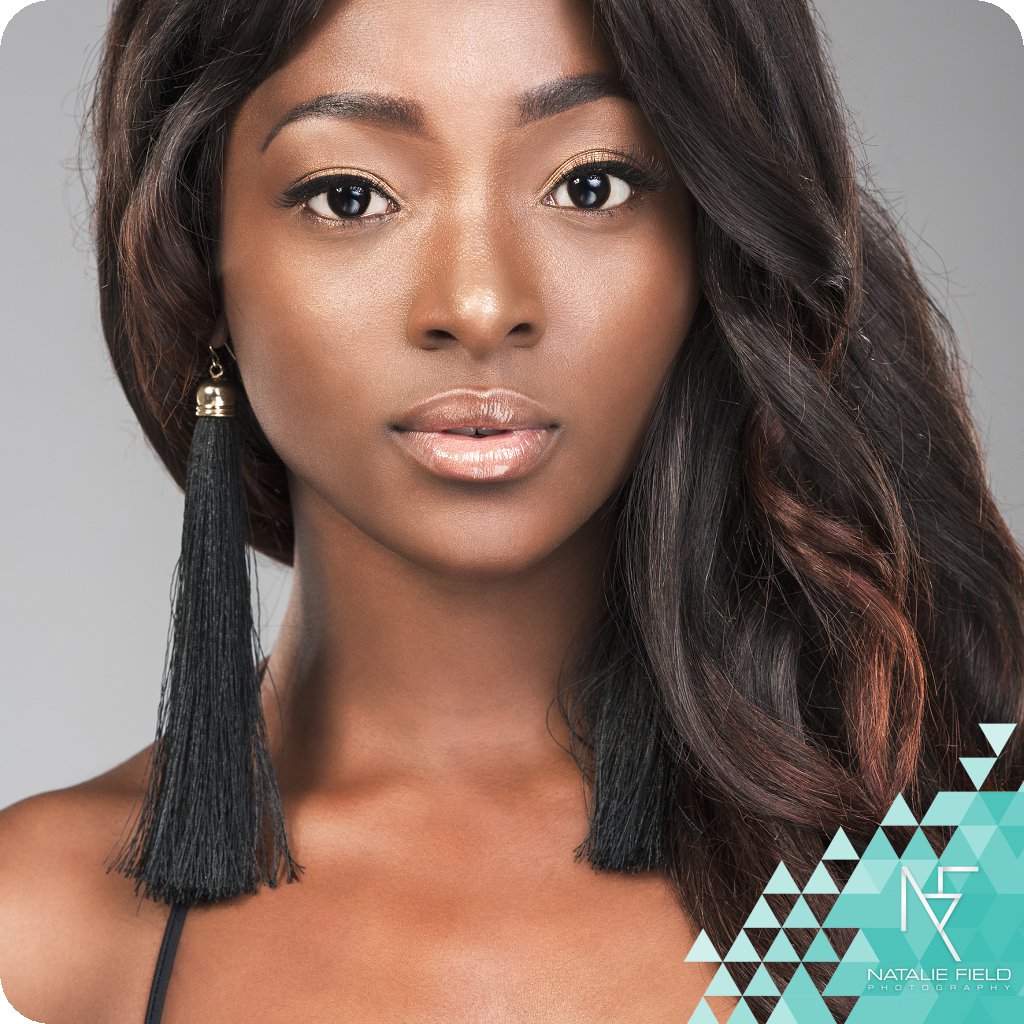 fieldfxs's tweet photo. #22 | 2017
One of the highlights of working with @MissGlamorousFS was shooting their Top 15 Finalists!
#capture & #retouch | #nataliefield
#fashionphotography #highfashion #proudlysouthafrican #lovemyjob #VanguardPro #VanguardWorld #PhotonSA #NikonSA https://t.co/xQdQFLxbKe