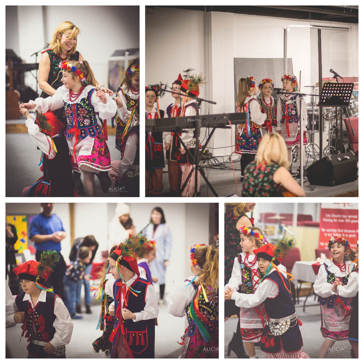 RenPolish's tweet photo. #Paisley is a place to live for our children and ourselves. We want it to develop, show its diversity and sparkle. 

Some photos from 'Paisley Through Children's Eyes' exhibition (23/11/17) https://t.co/dfdL0QxqwM