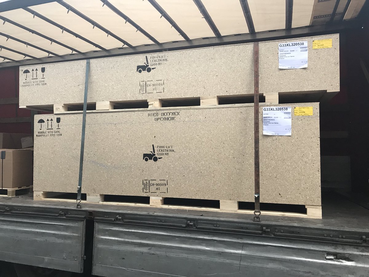 COMOPRINT's tweet image. Livraison aujourd’hui ! Nouvelle machine #croissance #investissement #comoprint #yeahhhhhh