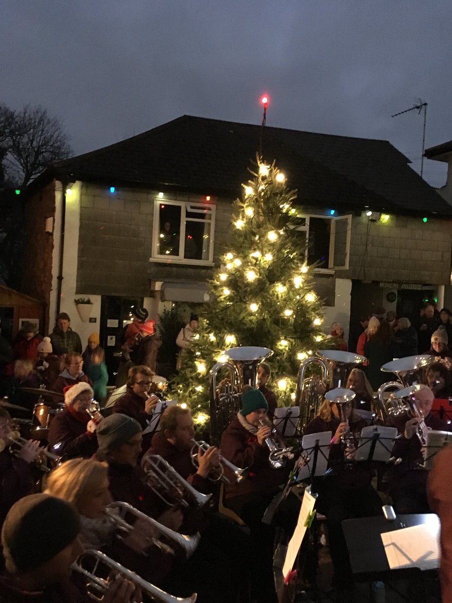 Poppy Naylor tweet media