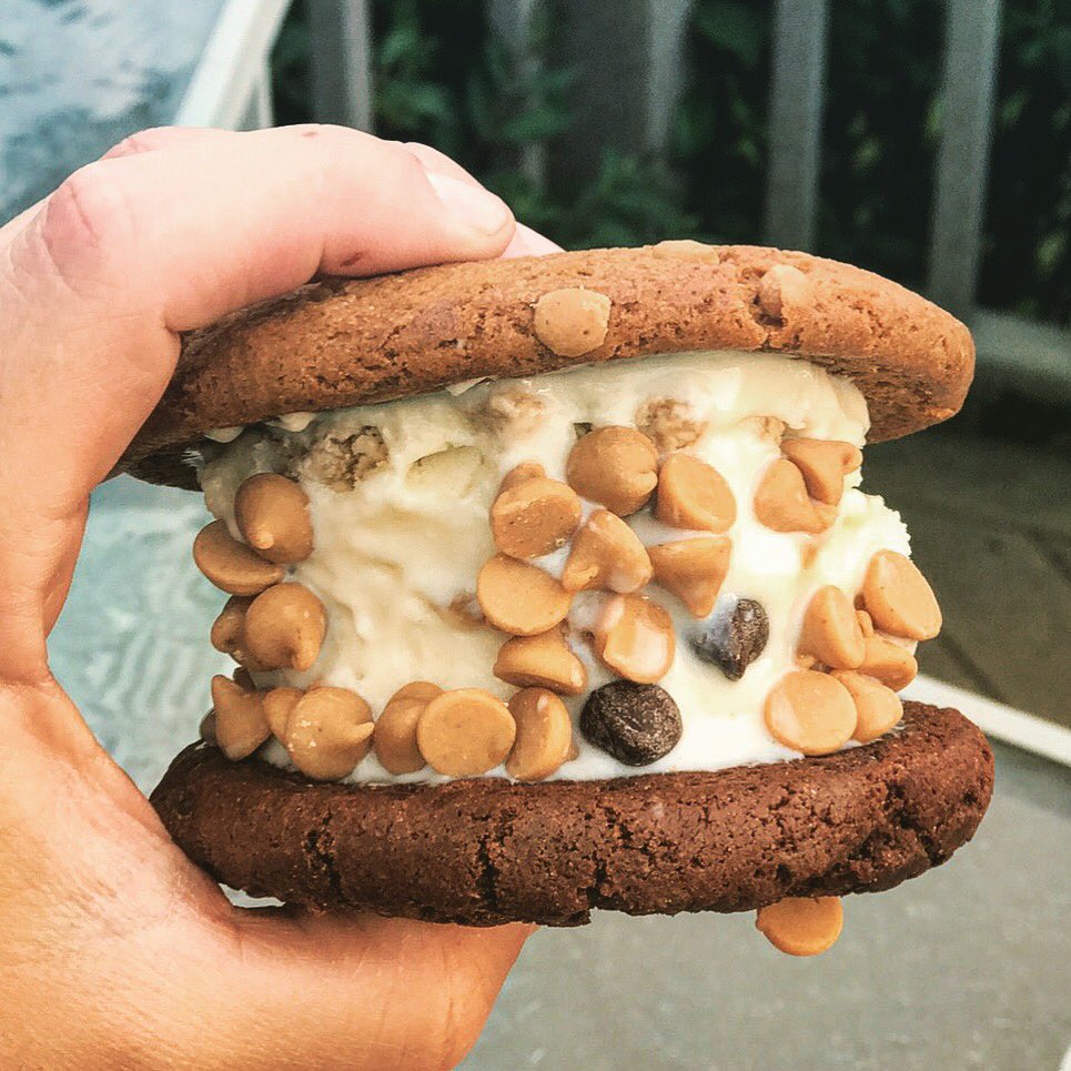 travs1429's tweet photo. It’s national cookie day ... https://t.co/B8PduRRrkl