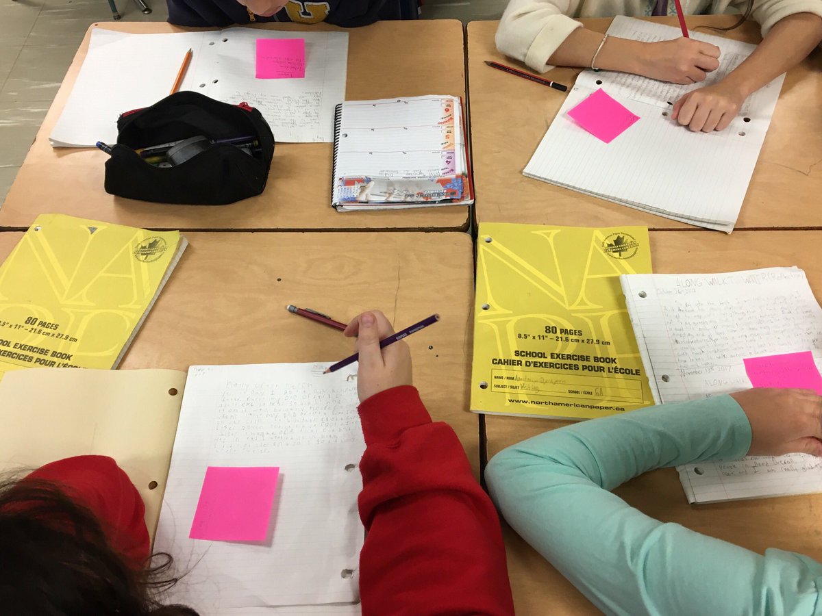 suppaclass6A's tweet photo. Small group instruction as we work on our writing skills! @TDSB_Hollycrest https://t.co/DKj9rxkRIF