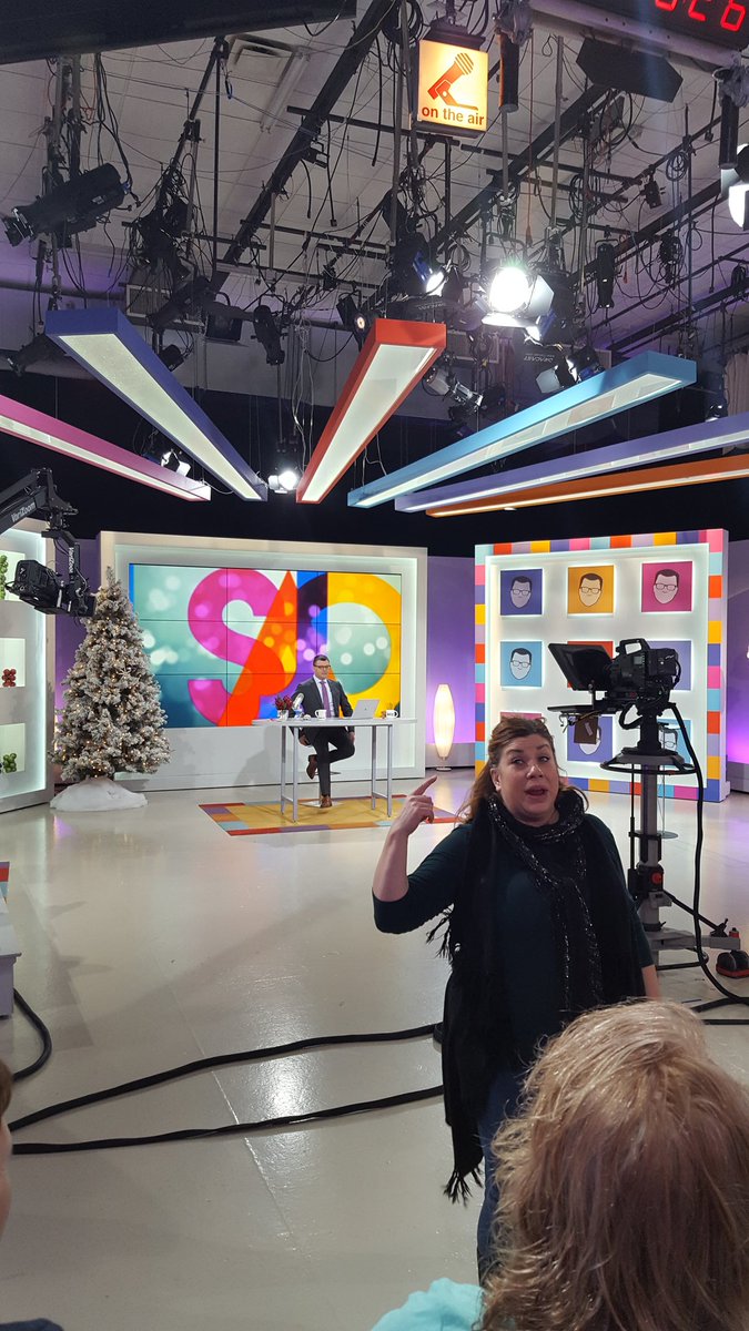 TCAnelle's tweet photo. Had a fun Monday morning at @JasonShowTV with mom. @ErinSchwabMN was our audience coordinator and taught us to have active faces. 😁 #JasonShow https://t.co/rlLMSbmlfk