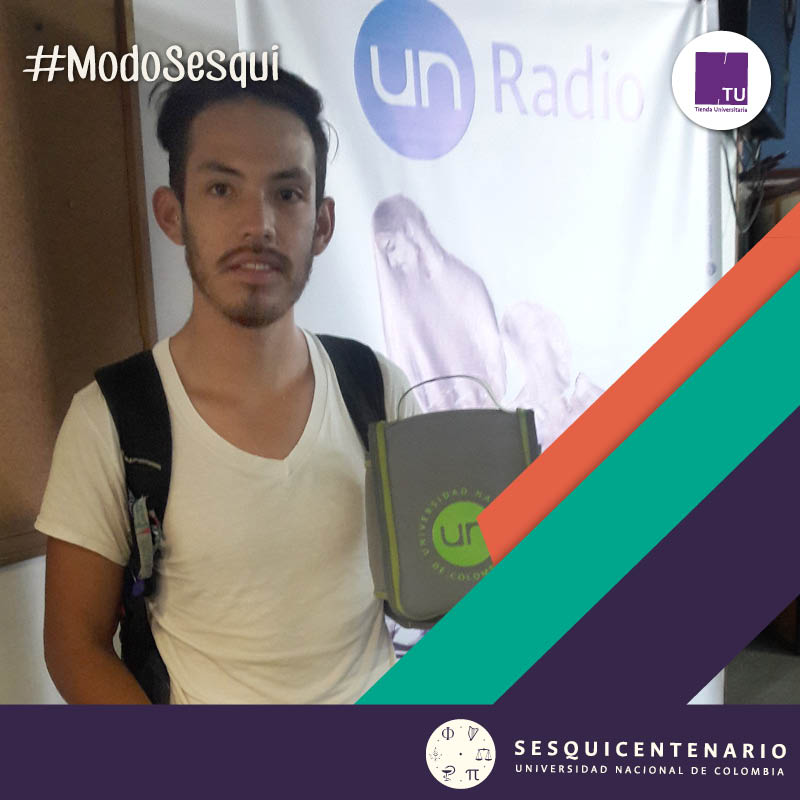 UNALOficial's tweet photo. Estos son los ganadores que recibieron premio por parte de @985unradio de #Unimedios ¡Felicitaciones y gracias por ser parte de nuestra gran #ComunidadUN! #SesquicentenarioUN #ModoSesqui https://t.co/EhWoVMv38s