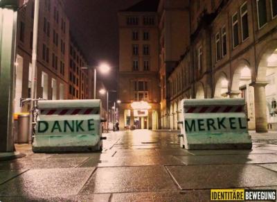 PeJanich's tweet photo. @hartaberfair @DasErste #glyphosate und #Bienensterben ist den deutschen #GEZ-Medien wichtig! Die Verbrechen der #Islamisten auf #deutsche #Staatsbürger ist den #Lügenmedien völlig egal! Es sollten Prioritäten gesetzt werden bei #hartaberfair ! https://t.co/0NxmBUoY6l
